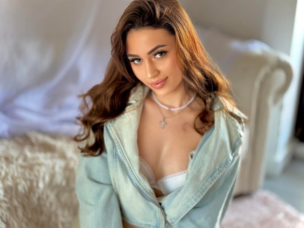 OliviAngel - Live Model